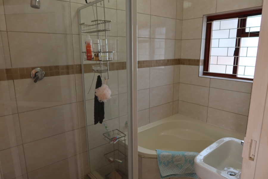 3 Bedroom Property for Sale in Churchill Estate Western Cape